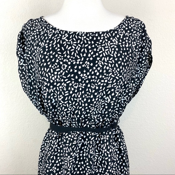 Motherhood Maternity Spotted Pattern Gradient Dress - Picture 2 of 11